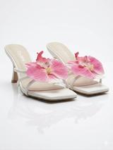 Floria Élégance – Sandales Chic à Fleur 788-10